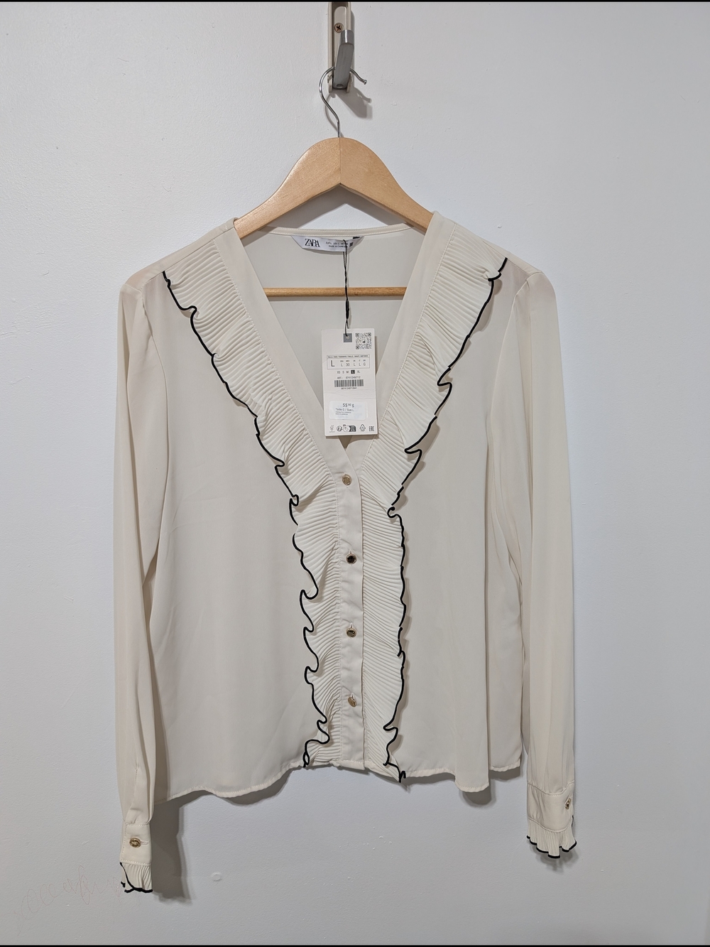 Zara Cream Ruffle-Trim Button Front Blouse